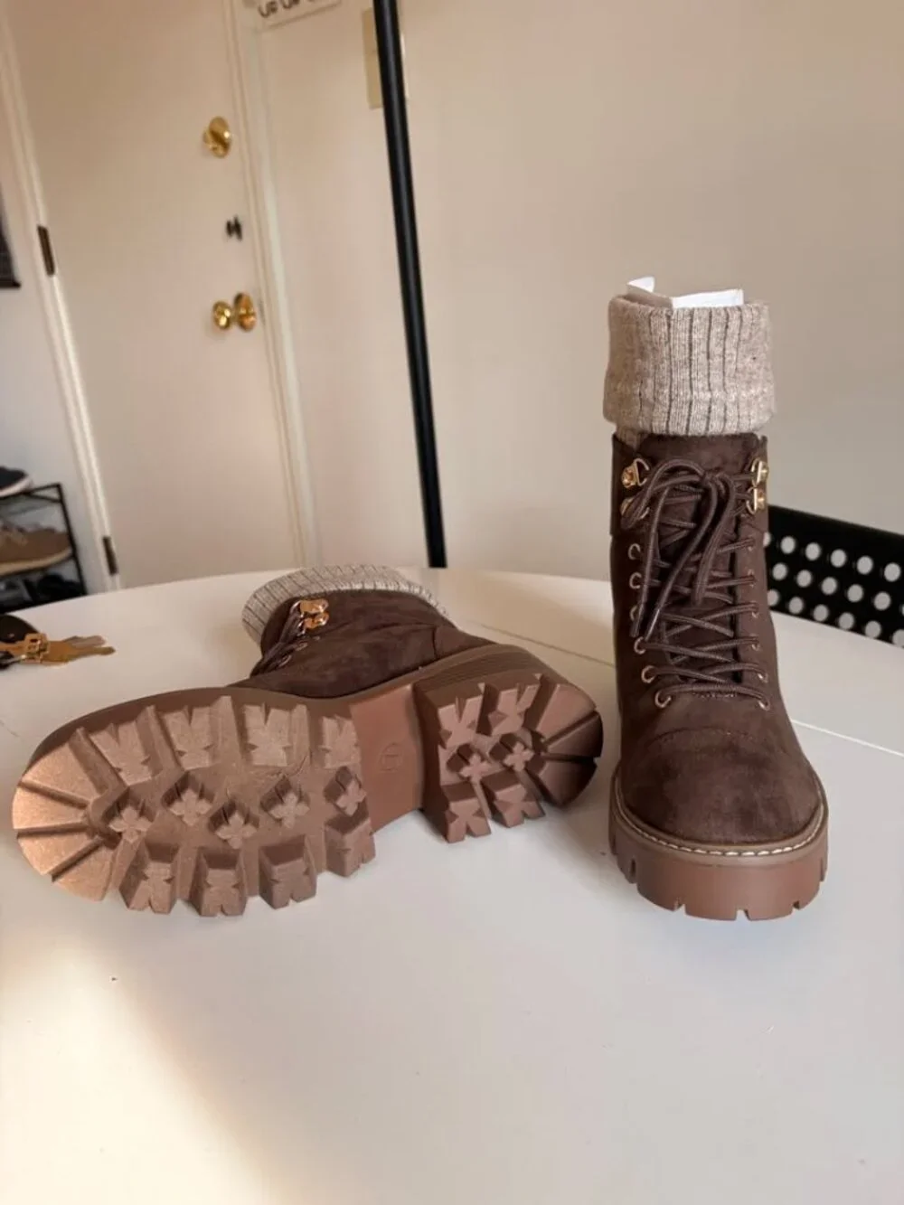 Brand New NIB JustFab Madrid Cold Weather Boots Women's Size 7 Cubb/Oatmeal